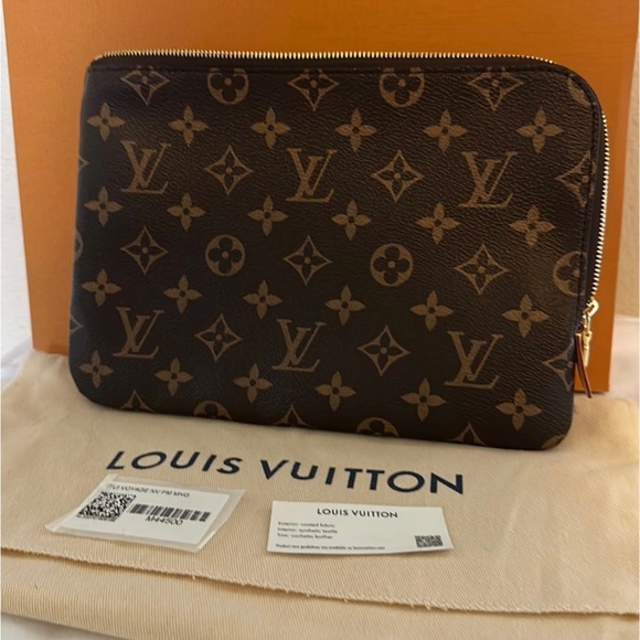 Louis Vuitton Etui Voyage PM - Picture 1 of 4